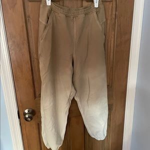 Lululemon High Rise LA oversized jogger. Size 8. Worn once. Ombré tan color!